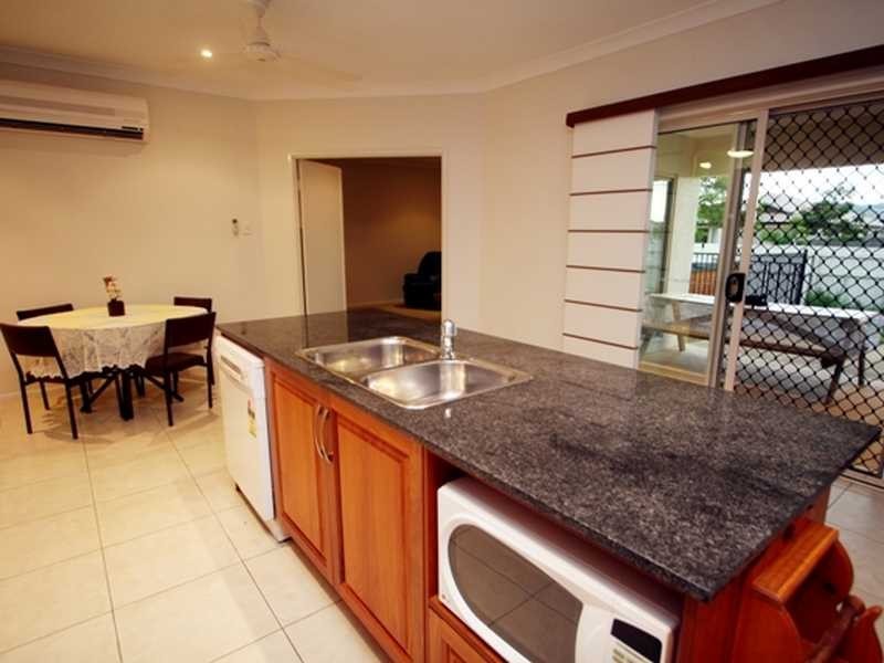 2 Treecreeper St, Bohle Plains QLD 4817