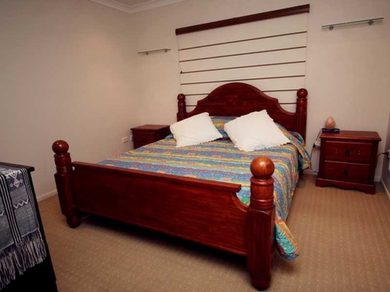 2 Treecreeper St, Bohle Plains QLD 4817