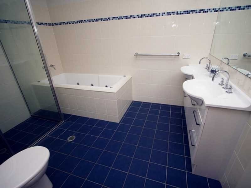 2 Treecreeper St, Bohle Plains QLD 4817