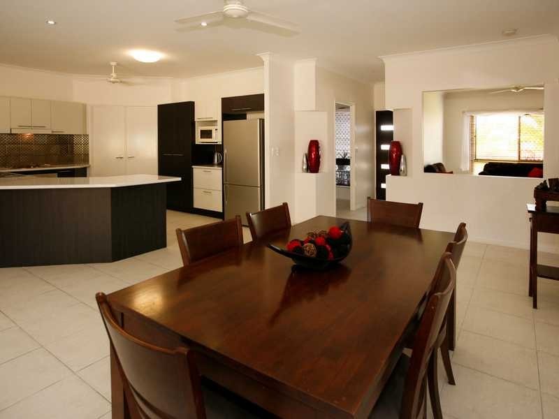 57 Timbury Way, Mount Louisa QLD 4814