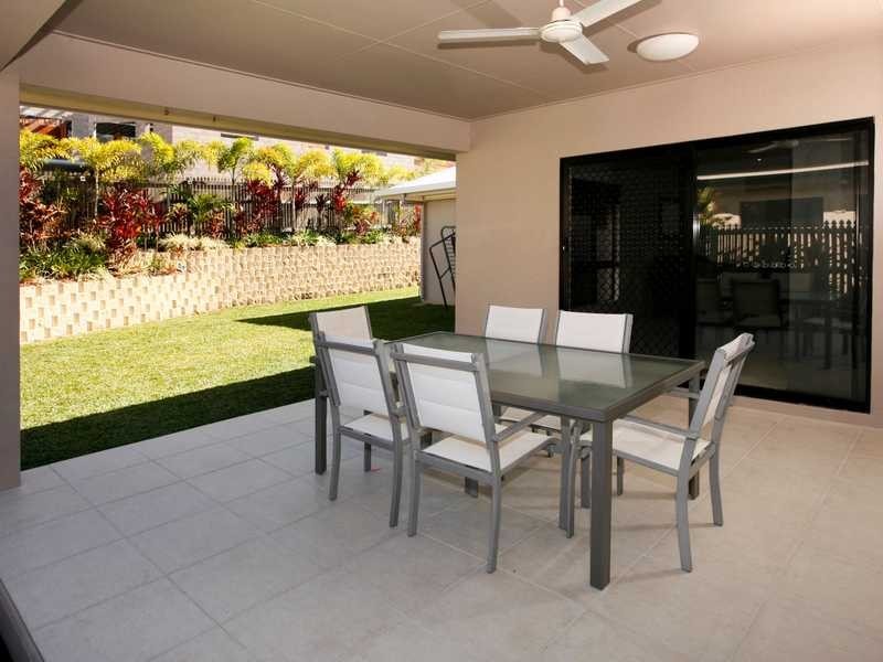 57 Timbury Way, Mount Louisa QLD 4814