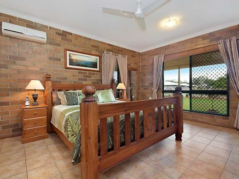 18 Brenton Circuit, Deeragun QLD 4818