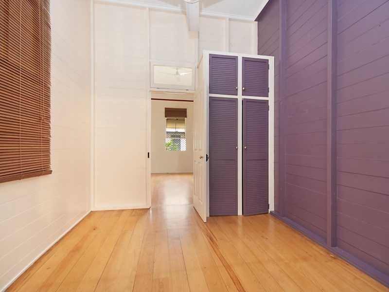 14 Philp Street, Hermit Park QLD 4812