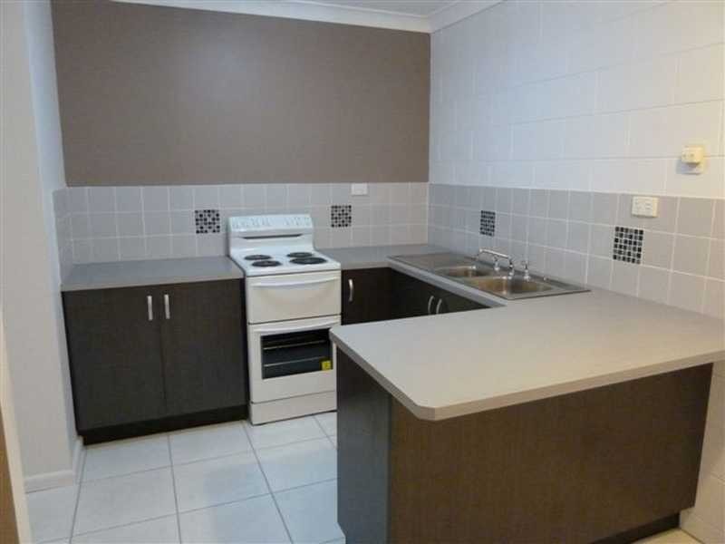 52 Brooks Street, Railway Estate QLD 4810