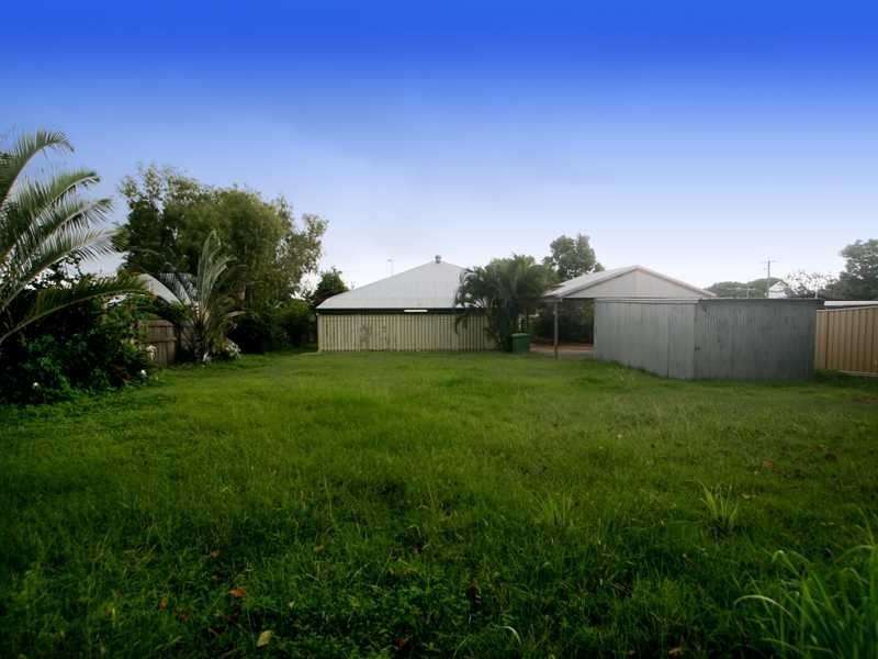 15 Harold Street, West End QLD 4810