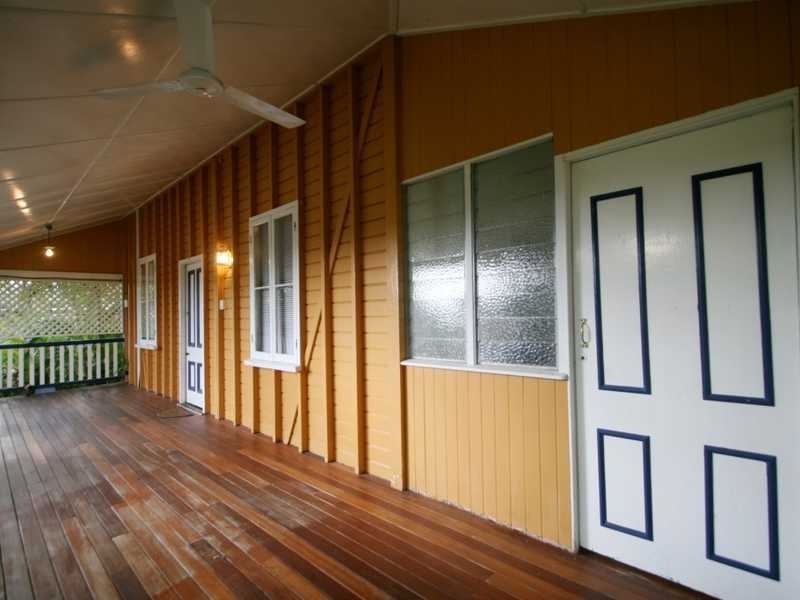 15 Harold Street, West End QLD 4810