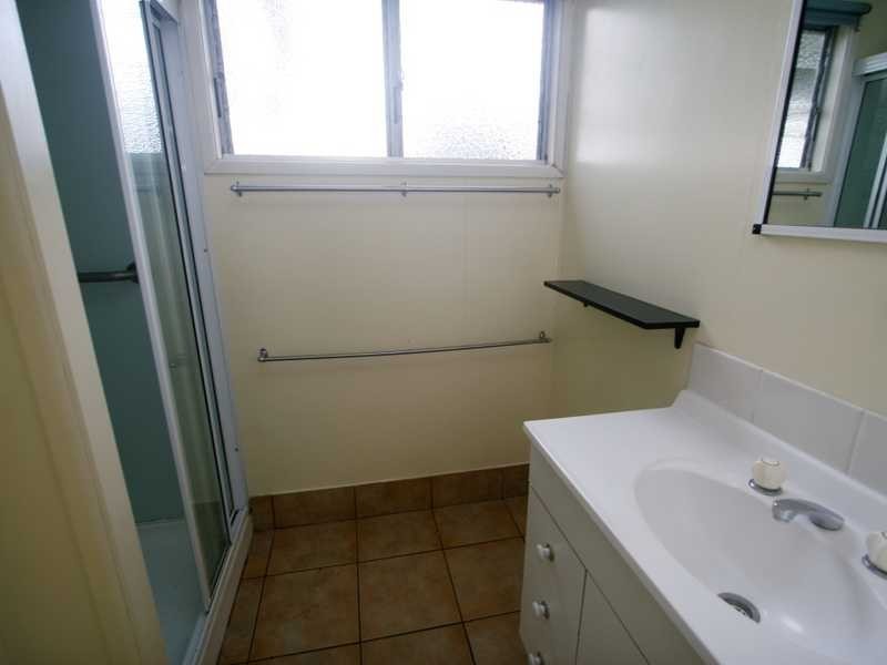 15 Harold Street, West End QLD 4810