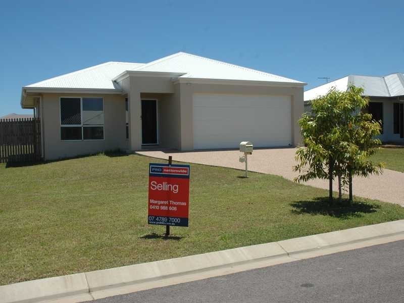 22 Lashmar Cres, Deeragun QLD 4818
