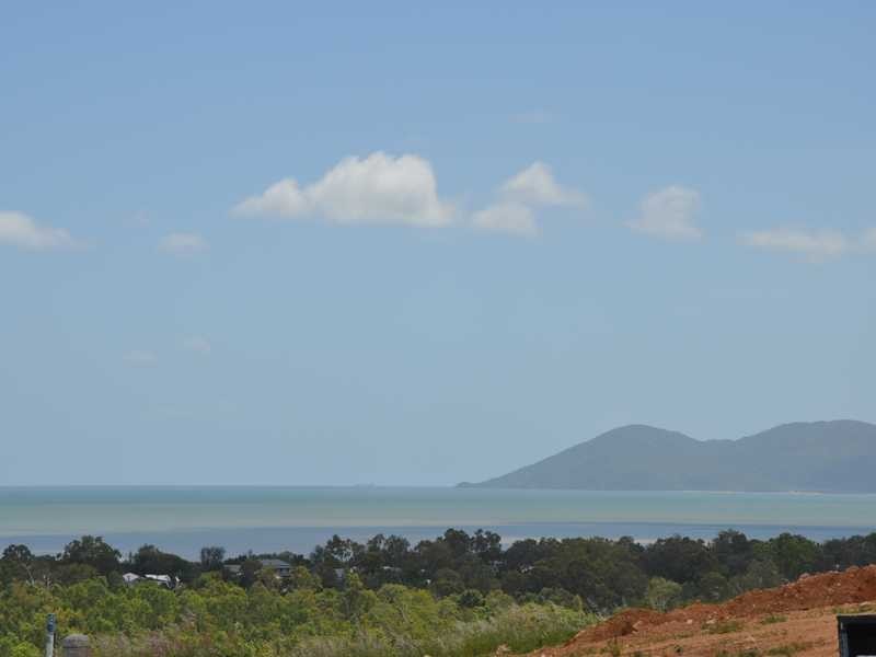 133 Goicoechea Drive, Bushland Beach QLD 4818