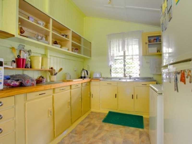 38 Ralston Street, West End QLD 4810