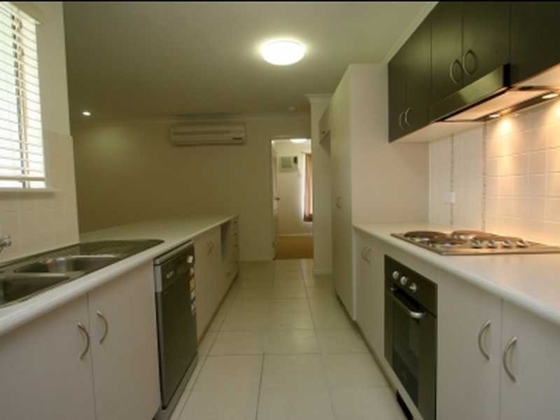 137 Daintree Drive, Bushland Beach QLD 4818