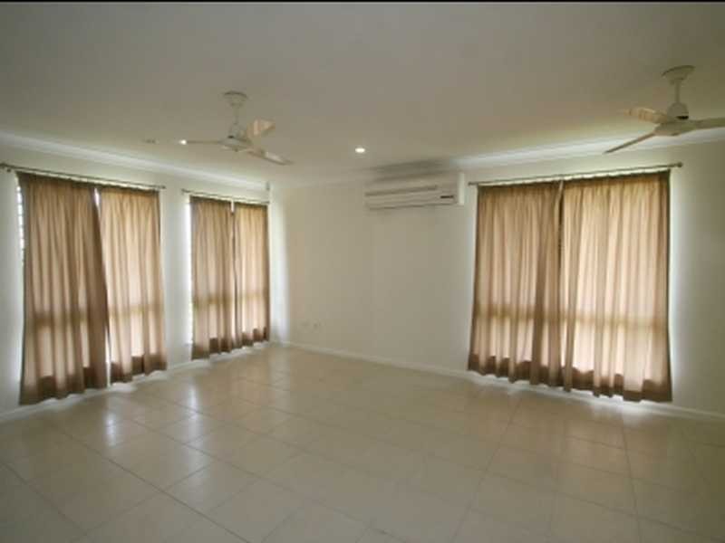 137 Daintree Drive, Bushland Beach QLD 4818