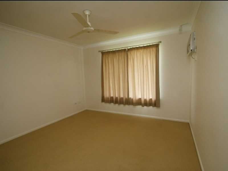 137 Daintree Drive, Bushland Beach QLD 4818