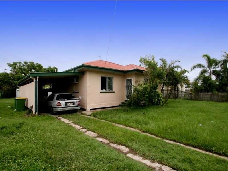 24 Nix Street, West End QLD 4810