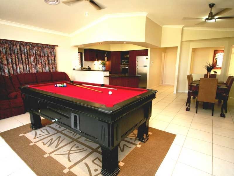 6 Cromwell Court, Mount Louisa QLD 4814