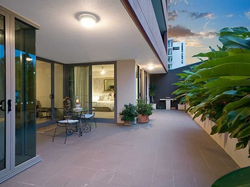 Unit 2104/6 Mariners Peninsula, Townsville City QLD 4810