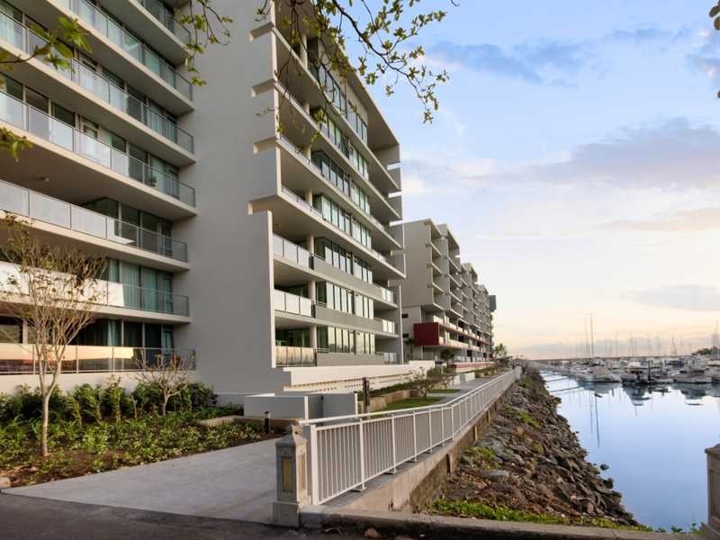 Unit 2104/6 Mariners Peninsula, Townsville City QLD 4810