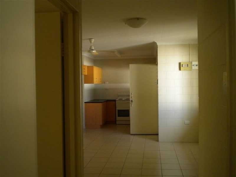 Unit/3/18 Kitchener Road, Pimlico QLD 4812