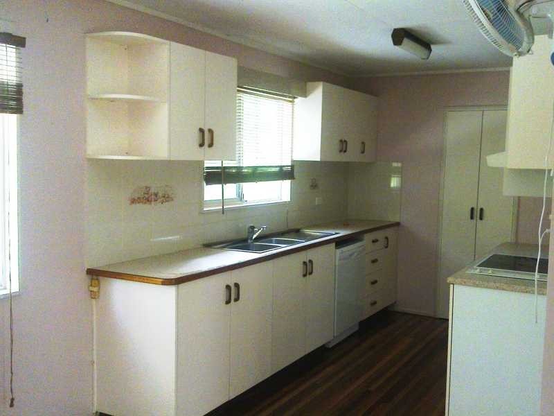 18 Valencia Street, Kirwan QLD 4817