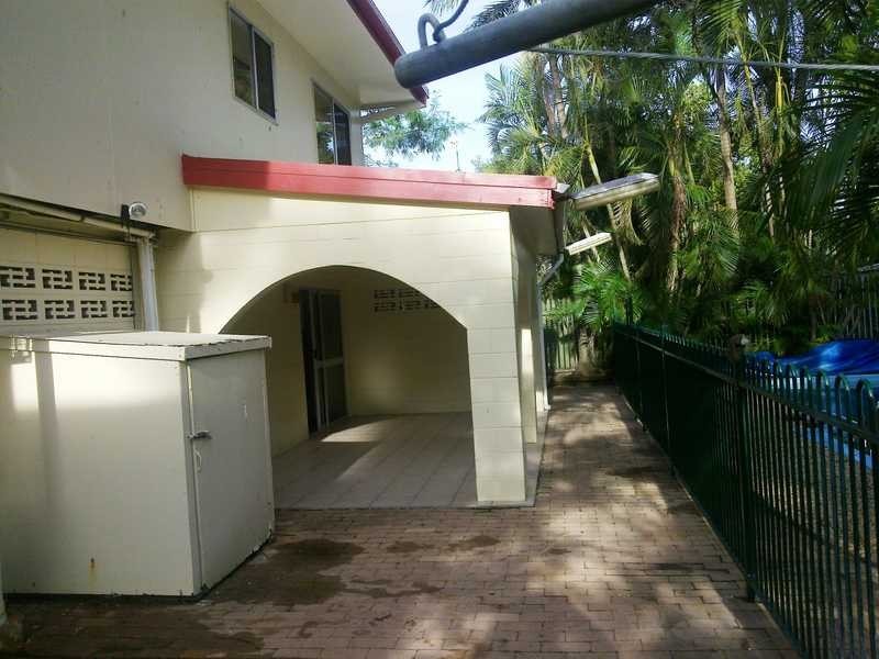 18 Valencia Street, Kirwan QLD 4817