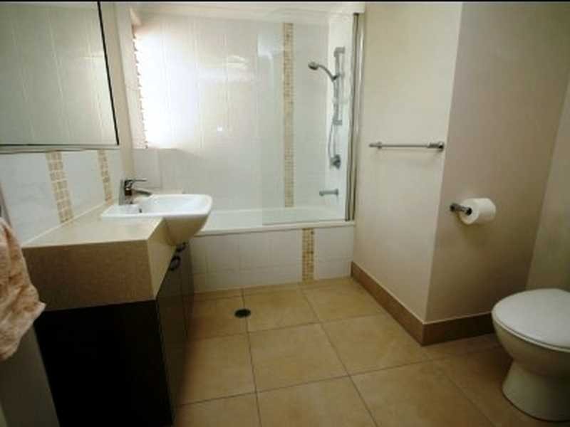 Unit/62/42 Warburton Street, North Ward QLD 4810