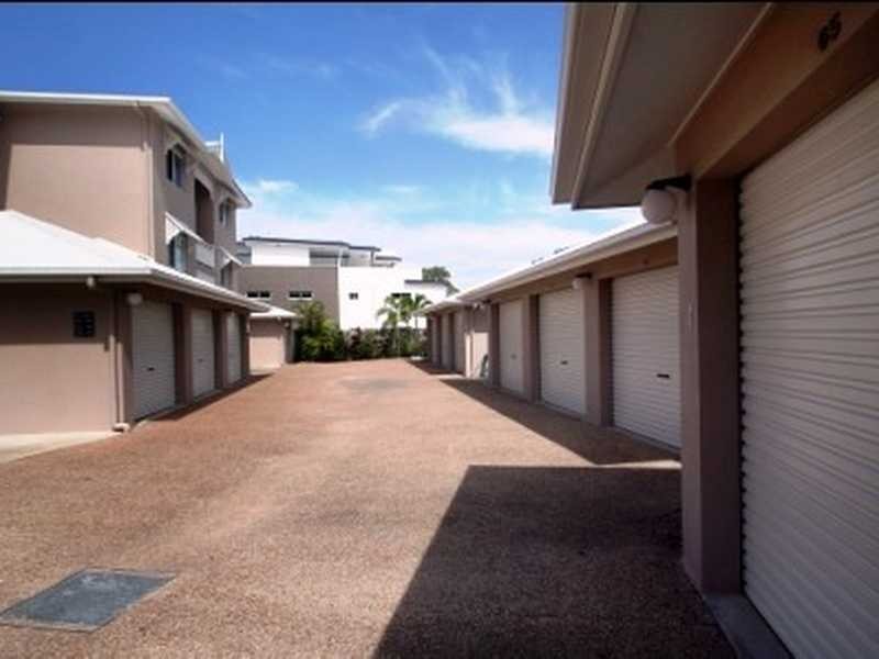 Unit/62/42 Warburton Street, North Ward QLD 4810