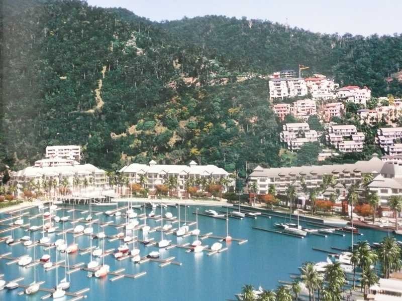 422 Shute Harbour Road, Airlie Beach QLD 4802