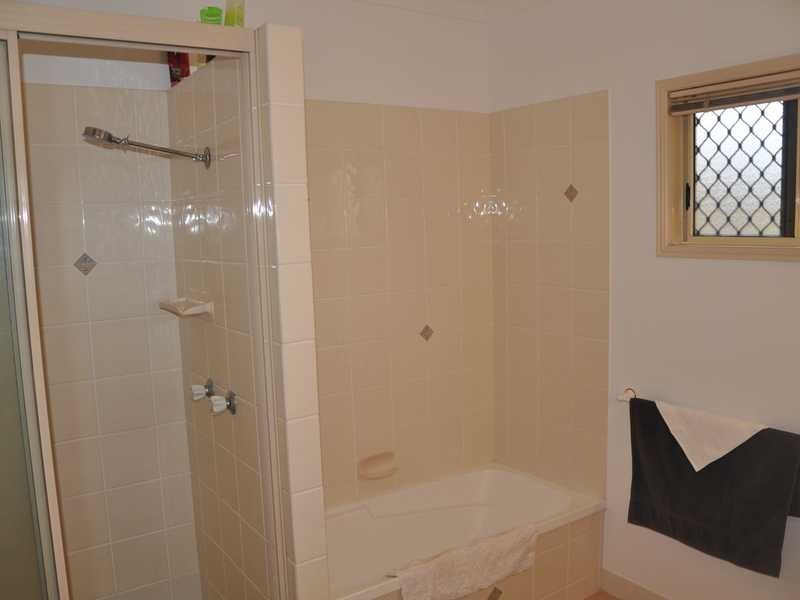 Unit 11/1 Burnda Street, Kirwan QLD 4817