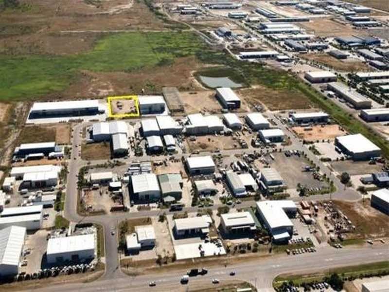 111 Crocodile Cresent, Mount St John QLD 4818