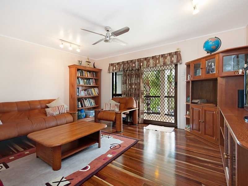 27 Bligh Street, Kirwan QLD 4817