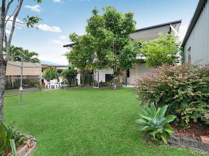 27 Bligh Street, Kirwan QLD 4817