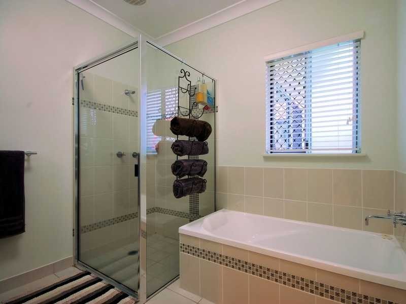 2 Woodhen Court, Bohle Plains QLD 4817