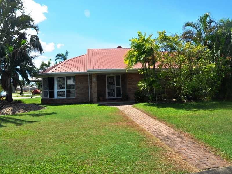 5 Tartan Place, Rasmussen QLD 4815