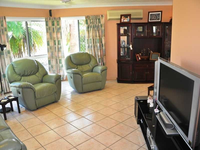 5 Tartan Place, Rasmussen QLD 4815