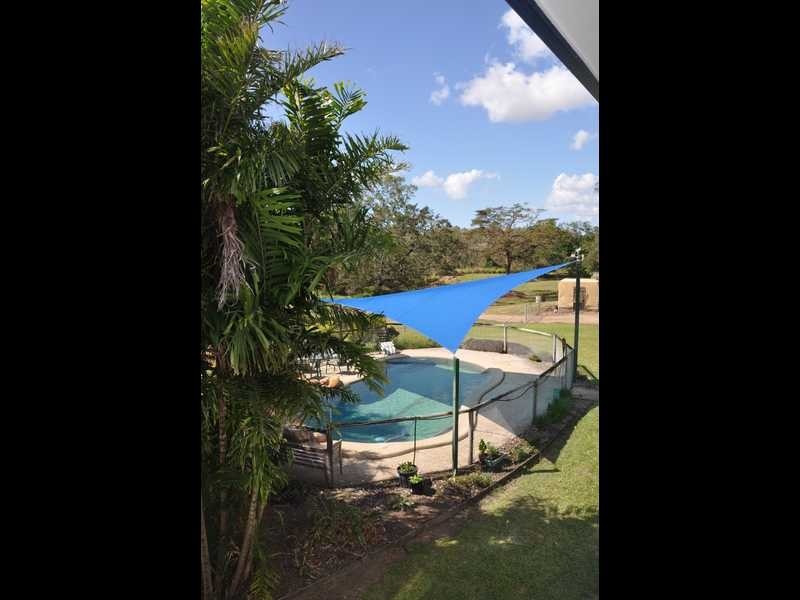 29 Alligator Creek Rd, Alligator Creek QLD 4816