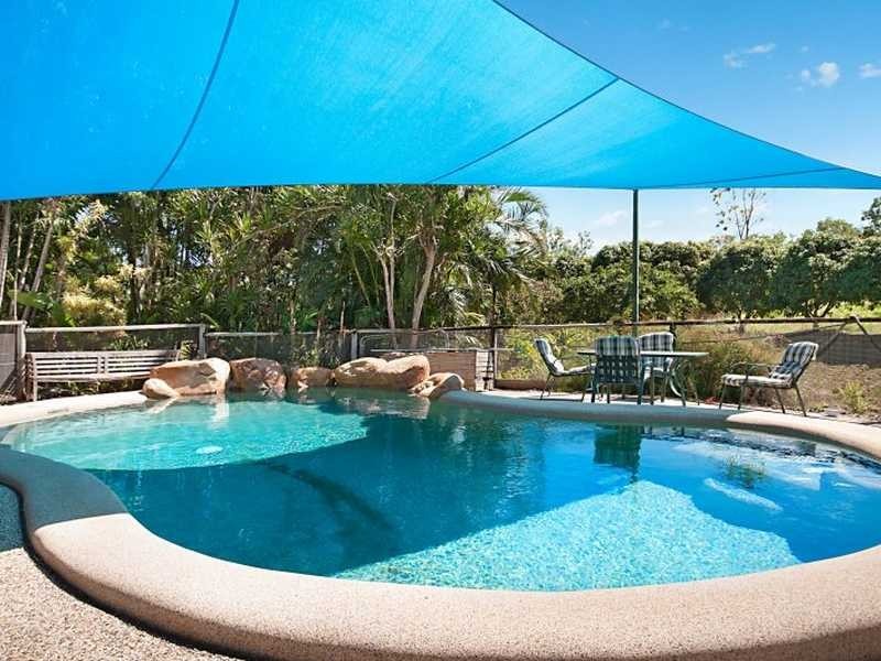 29 Alligator Creek Rd, Alligator Creek QLD 4816