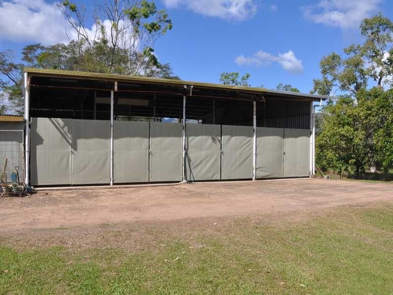 29 Alligator Creek Rd, Alligator Creek QLD 4816