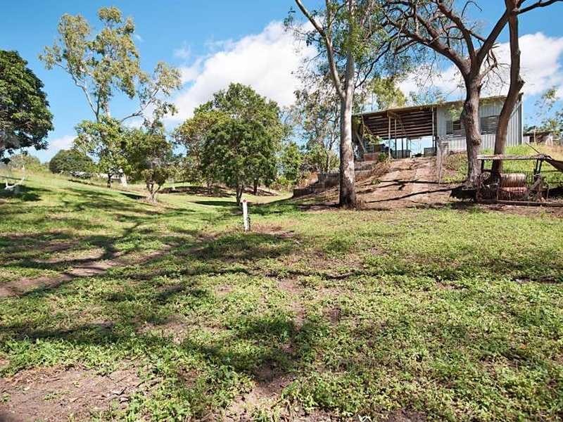 29 Alligator Creek Rd, Alligator Creek QLD 4816