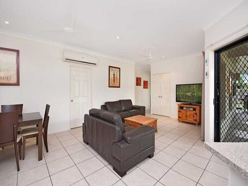 64 Seabrook Circuit, Bushland Beach QLD 4818