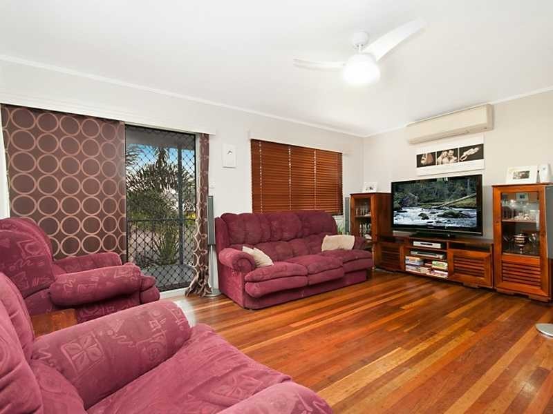 15 Burramugga Crescent, Kirwan QLD 4817