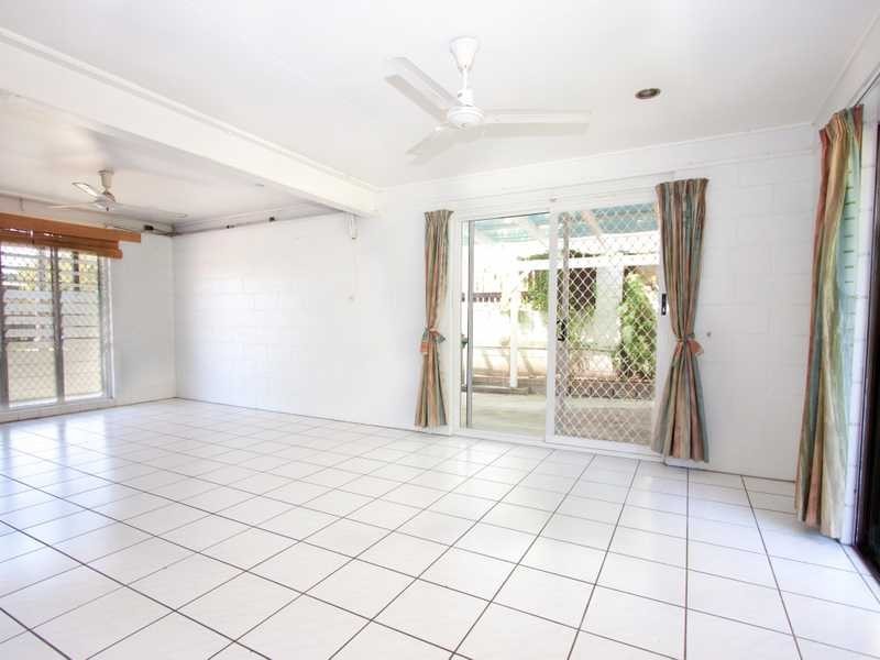 25 Glenlyon Drive, Wulguru QLD 4811