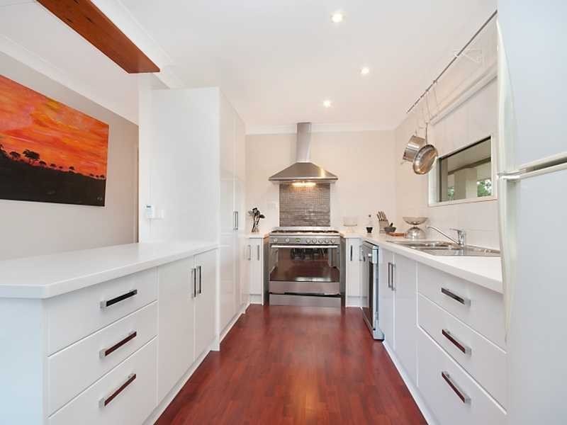 30 Connemara Course, Kelso QLD 4815