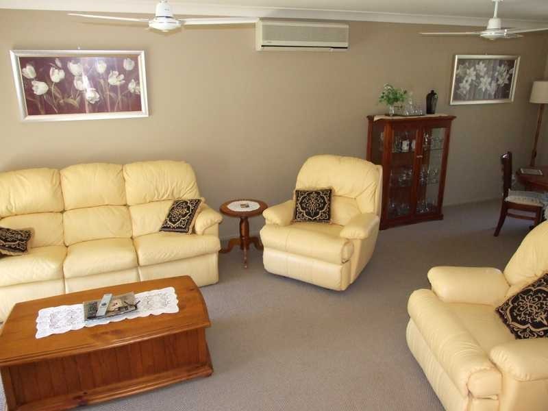 160 Greenwood Drive, Kirwan QLD 4817