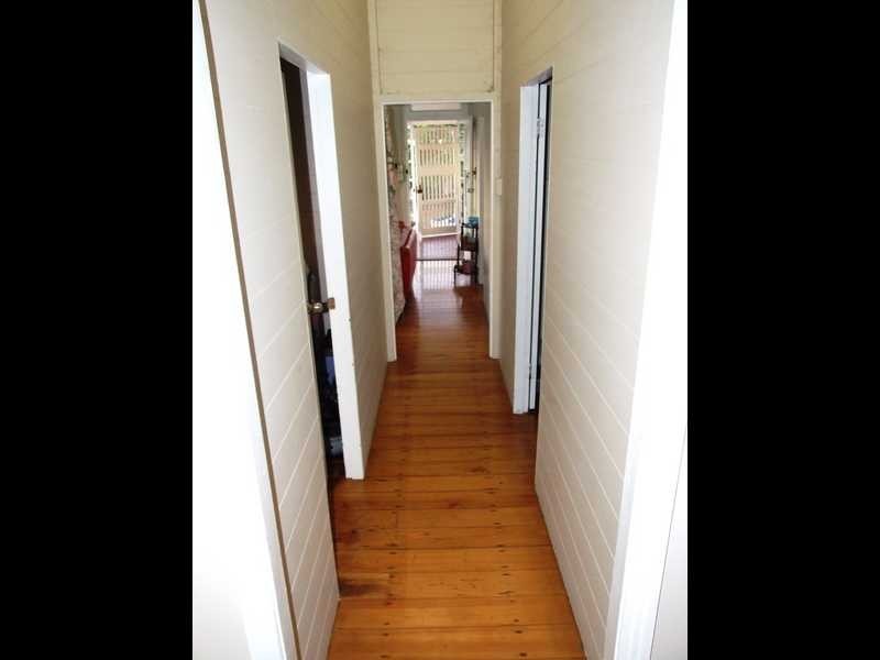 6 Simonsen Court, Kelso QLD 4815