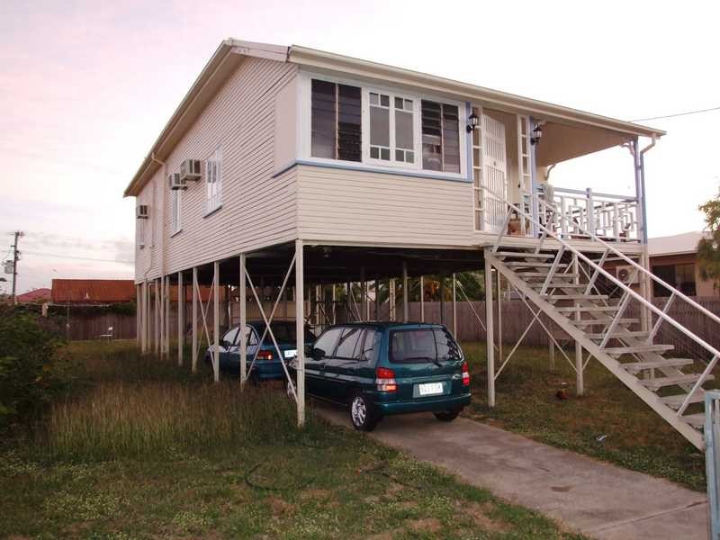 6 Simonsen Court, Kelso QLD 4815