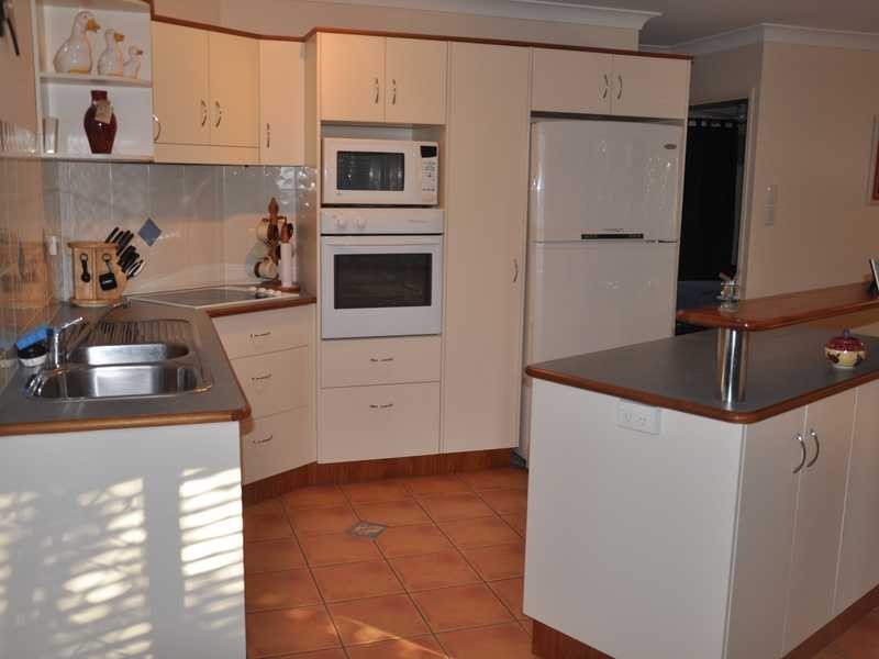 8 Lakewood Avenue, Kirwan QLD 4817