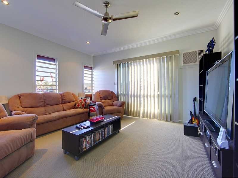 149 Daintree Drive, Bushland Beach QLD 4818