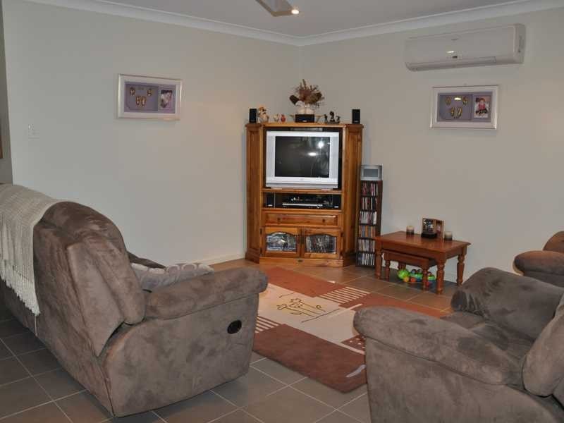 11 Ulysses Drive, Mount Louisa QLD 4814