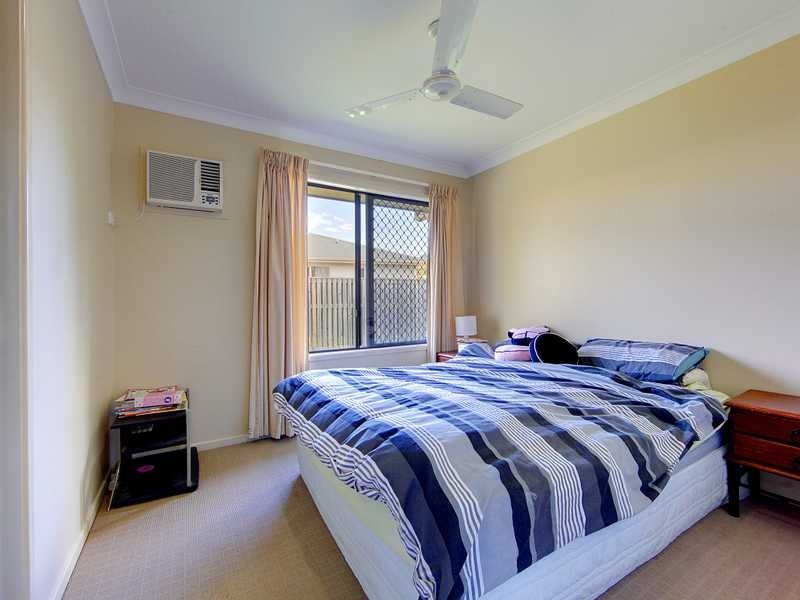 8 Woodwark Drive, Bushland Beach QLD 4818