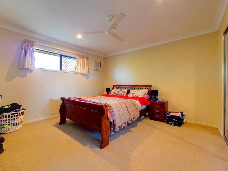 8 Woodwark Drive, Bushland Beach QLD 4818